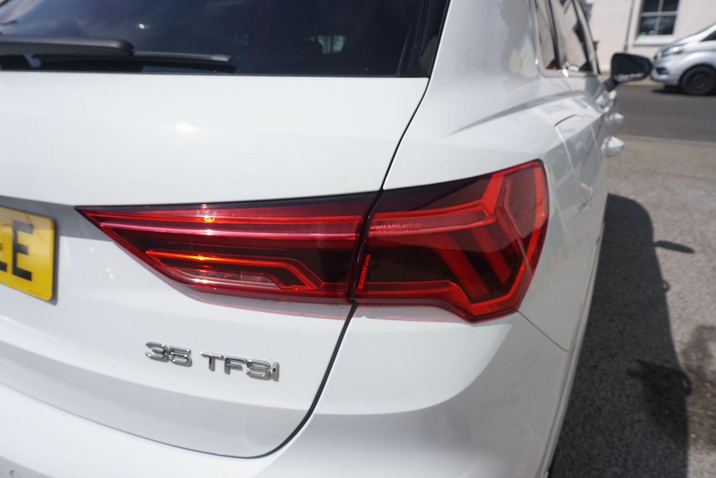 USED 2020 20 AUDI Q3 1.5 TFSI CoD 35 S line Euro 6 (s/s) 5dr JUST ARRIVED