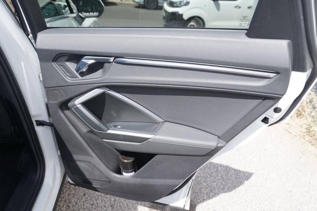 USED 2020 20 AUDI Q3 1.5 TFSI CoD 35 S line Euro 6 (s/s) 5dr JUST ARRIVED