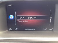 USED 2016 66 VOLVO V40 1.5 T2 R-Design Nav Plus Hatchback 5dr Petrol Auto Euro 6 (s/s) (122 ps) 