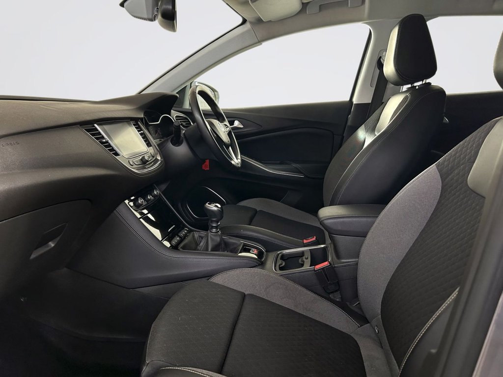 2020 Vauxhall Grandland X — image 10