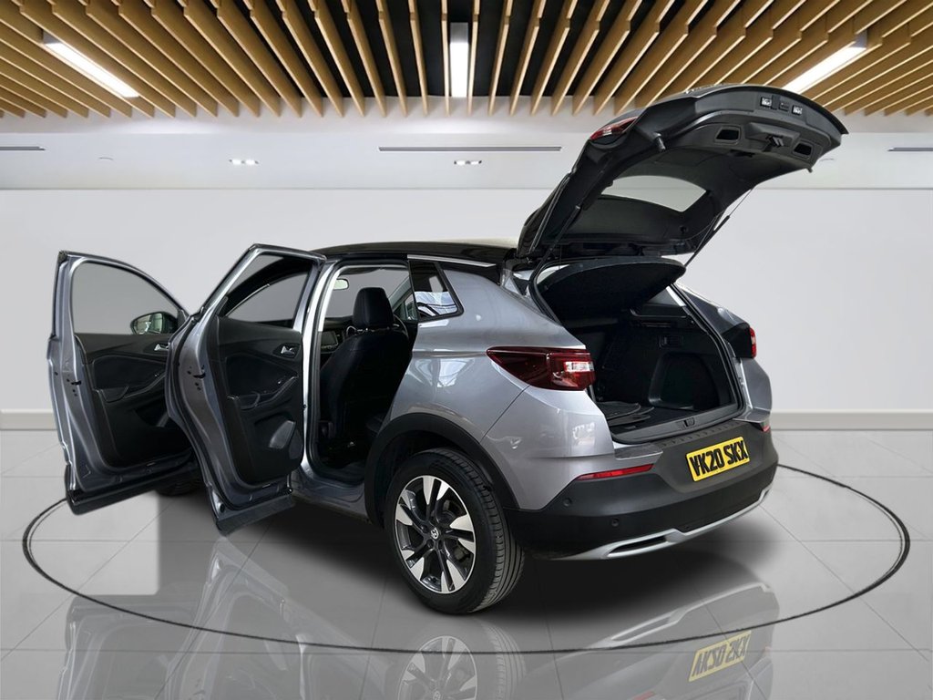 2020 Vauxhall Grandland X — image 9