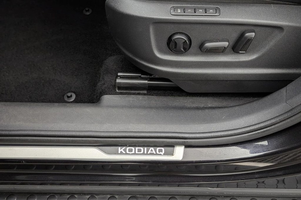 USED 2020 70 SKODA KODIAQ 2.0 TDI SportLine SUV 5dr Diesel DSG 4WD Euro 6 (s/s) (7 Seat) (200 ps) 7 Seats, 4WD, Car Play