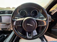 USED 2018 18 JAGUAR F-PACE 2.0 D165 R-Sport Euro 6 (s/s) 5dr New Timing Chain+Service+2 key
