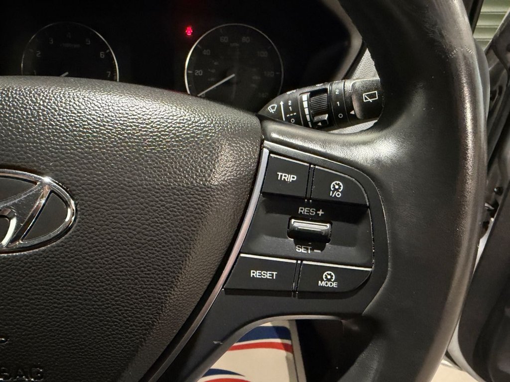USED 2014 64 HYUNDAI I20 1.2 Blue Drive SE Hatchback 5dr Petrol Manual Euro 6 (s/s) (84 ps) 