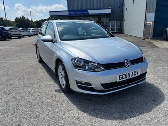 2016 VOLKSWAGEN GOLF
