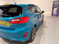USED 2018 18 FORD FIESTA 1.0T EcoBoost ST-Line Hatchback 5dr Petrol Manual Euro 6 (s/s) (100 ps) Sat Nav-Air conditioning-AppleCar Play / Android Auto-Cruise-DAB Radio-Privacy-17