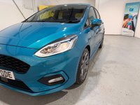 USED 2018 18 FORD FIESTA 1.0T EcoBoost ST-Line Hatchback 5dr Petrol Manual Euro 6 (s/s) (100 ps) Sat Nav-Air conditioning-AppleCar Play / Android Auto-Cruise-DAB Radio-Privacy-17