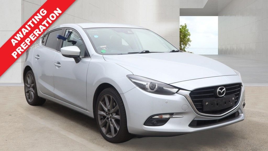 USED 2018 18 MAZDA MAZDA3 2.0 SKYACTIV-G Sport Nav Hatchback 5dr Petrol Manual Euro 6 (s/s) (121 ps) 2 KEYS / LONG MOT