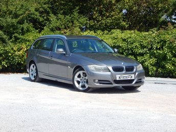 View our BMW 3 SERIES