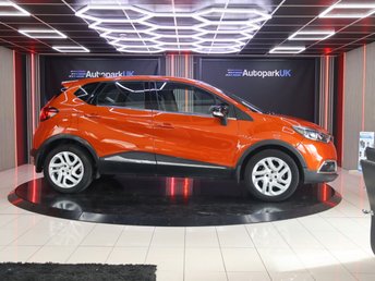 View our RENAULT CAPTUR