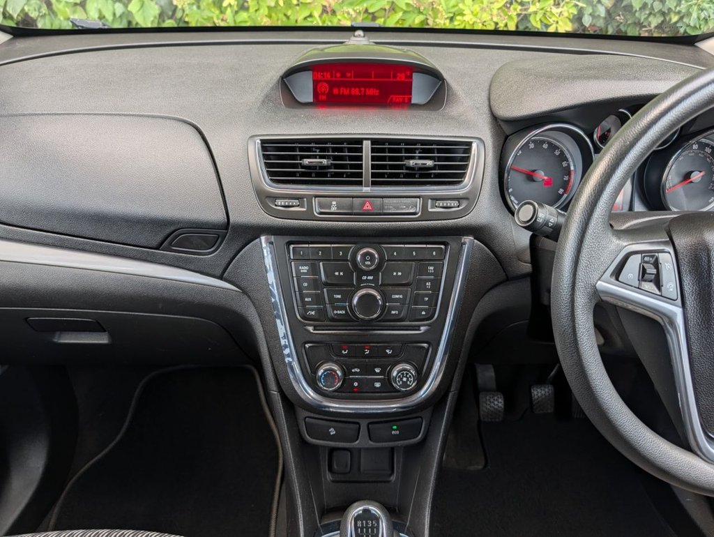 USED 2013 62 VAUXHALL MOKKA 1.6 S SUV 5dr Petrol Manual 2WD Euro 5 (s/s) (115 ps) FSH 11 Stamps Four New Tyres