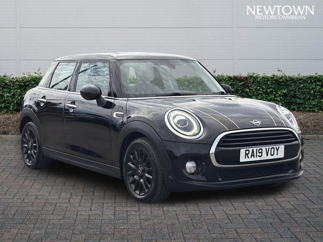 2019 MINI HATCH