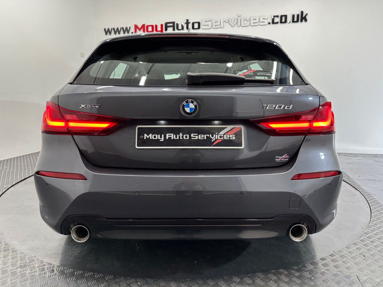 2020 BMW 1 SERIES 2.0 120d Sport Hatchback 5dr Diesel Auto xDrive Euro 6 (s/s) (190 ps) - vehicle photo 8 for sale on PureCar