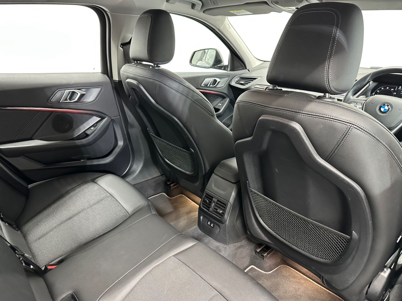 2020 BMW 1 SERIES 2.0 120d Sport Hatchback 5dr Diesel Auto xDrive Euro 6 (s/s) (190 ps) - vehicle photo 21 for sale on PureCar