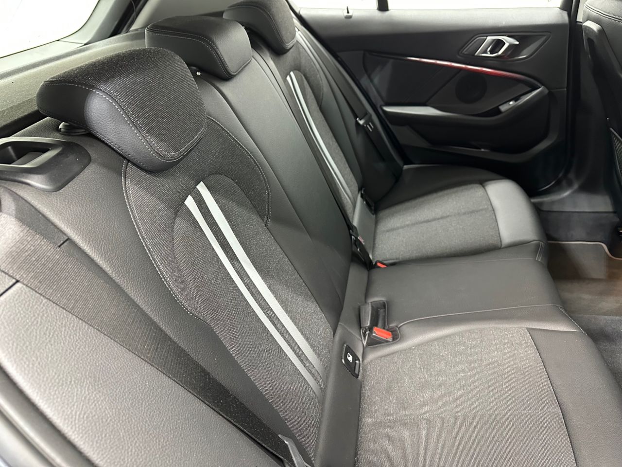 2020 BMW 1 SERIES 2.0 120d Sport Hatchback 5dr Diesel Auto xDrive Euro 6 (s/s) (190 ps) - vehicle photo 24 for sale on PureCar