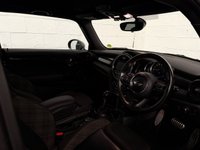 USED 2018 67 MINI HATCH 2.0 Cooper S Hatchback 3dr Petrol Steptronic Euro 6 (s/s) (192 ps) 