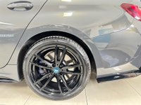 USED 2022 22 BMW 3 SERIES 2.0 330e 12kWh M Sport Pro Edition Touring Auto Euro 6 (s/s) 5dr YNC STYLING KIT