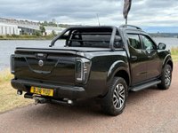 USED 2016 Y NISSAN NAVARA 2.3 dCi Tekna Pickup Double Cab 4dr Diesel Manual 4WD Euro 5 (190 ps) **FULL BLACK PACK**INTERIOR CARBON INSERTS**SAT NAV**