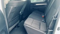 USED 2023 72 TOYOTA HILUX 2.4 D-4D Icon Pickup Double Cab 4dr Diesel Manual 4WD Euro 6 (s/s) (150 ps) 
