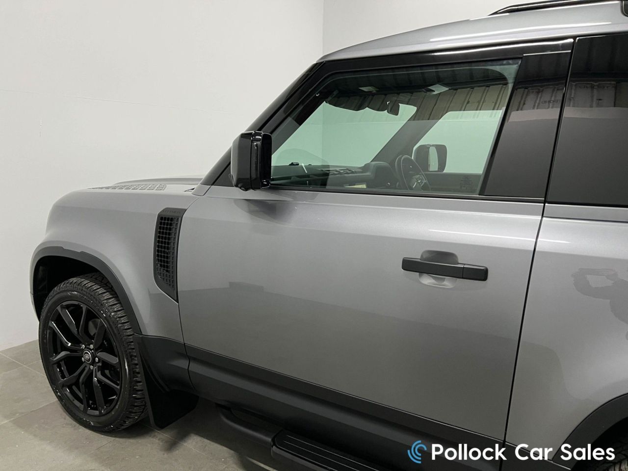 2024 LAND ROVER DEFENDER 90 3.0 D250 MHEV Hard Top SUV 3dr Diesel Auto 4WD SWB Euro 6 (s/s) (250 ps) 22 - vehicle photo 18 for sale on PureCar