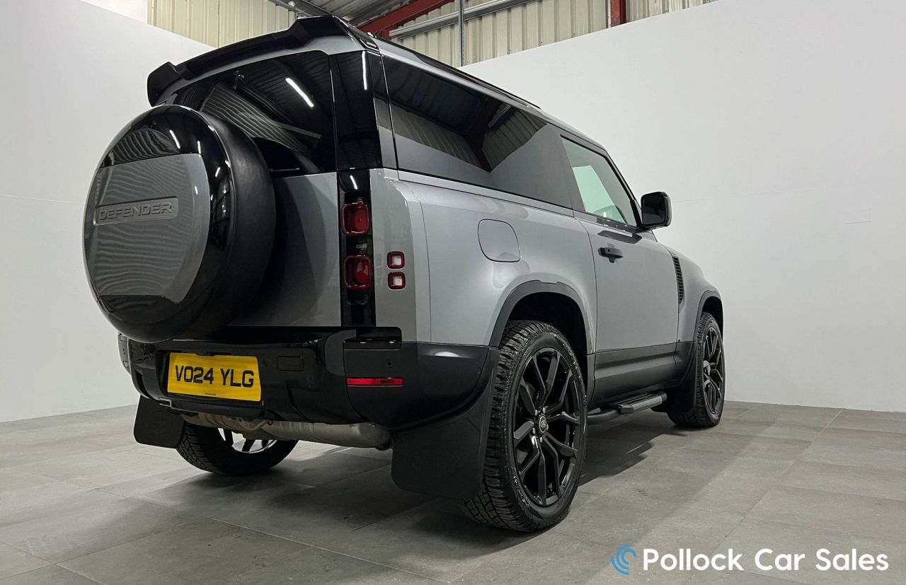 2024 LAND ROVER DEFENDER 90 3.0 D250 MHEV Hard Top SUV 3dr Diesel Auto 4WD SWB Euro 6 (s/s) (250 ps) 22 - vehicle photo 23 for sale on PureCar