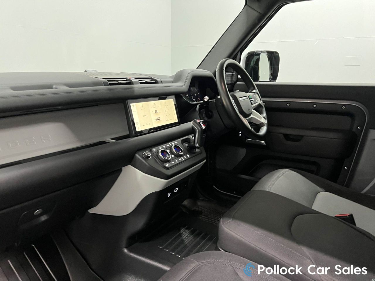 2024 LAND ROVER DEFENDER 90 3.0 D250 MHEV Hard Top SUV 3dr Diesel Auto 4WD SWB Euro 6 (s/s) (250 ps) 22 - vehicle photo 30 for sale on PureCar