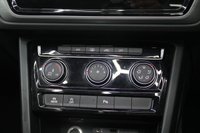 USED 2017 17 VOLKSWAGEN TOURAN 2.0 TDI BlueMotion Tech SE Family MPV 5dr Diesel DSG Euro 6 (s/s) (150 ps) 