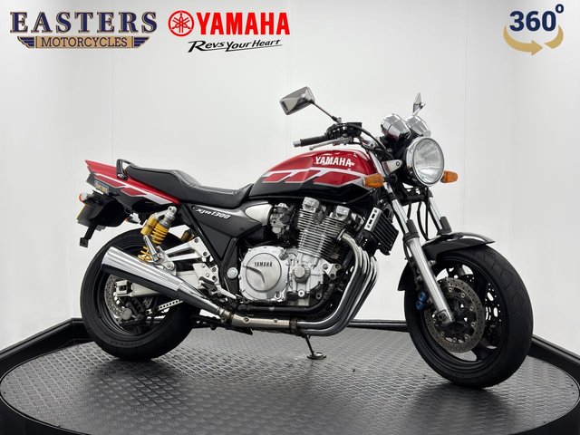 View our YAMAHA XJR1300