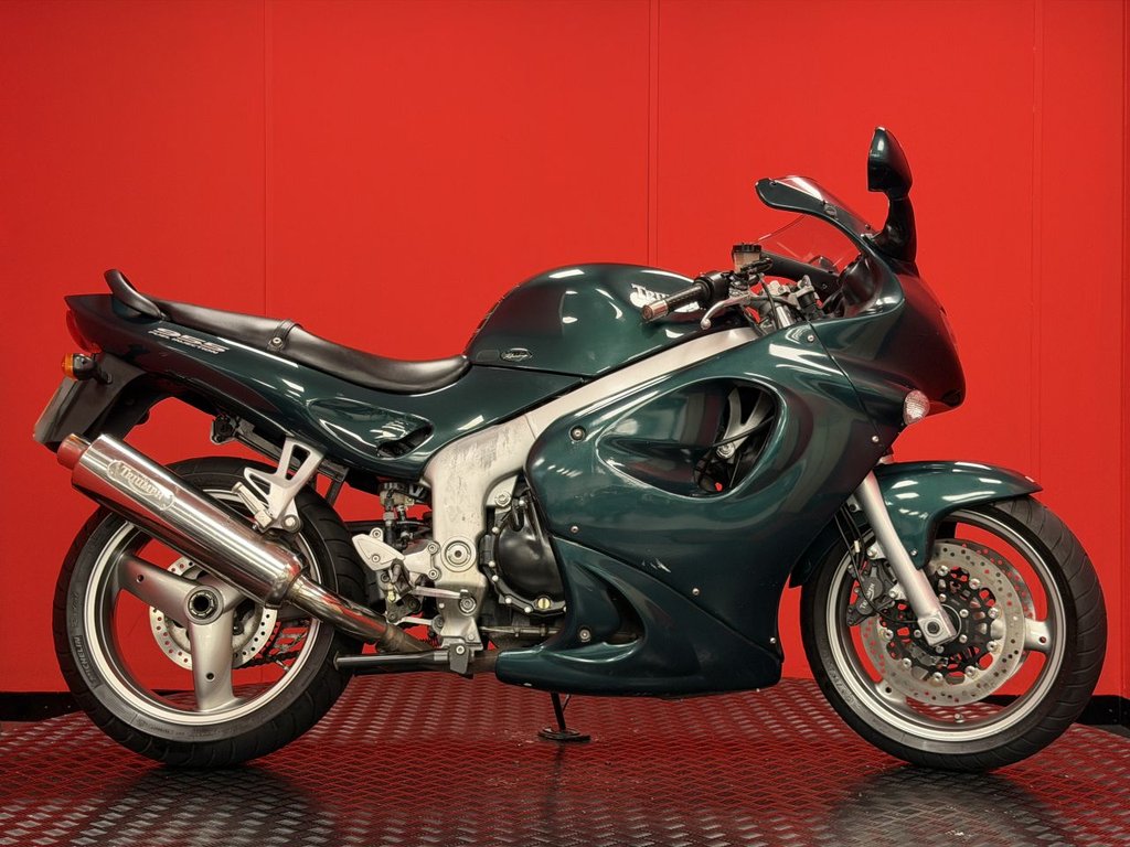 USED 2001 Y TRIUMPH SPRINT ST 955 TRADE BIKES AT TRADE PRICES 