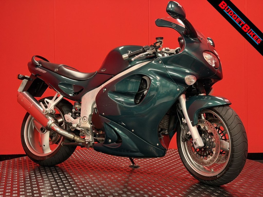 USED 2001 Y TRIUMPH SPRINT ST 955 TRADE BIKES AT TRADE PRICES 