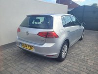 USED 2014 64 VOLKSWAGEN GOLF 1.2 TSI BlueMotion Tech S Hatchback 5dr Petrol Manual Euro 5 (s/s) (85 ps) FSH -LOW MILES - LOW INSURANCE