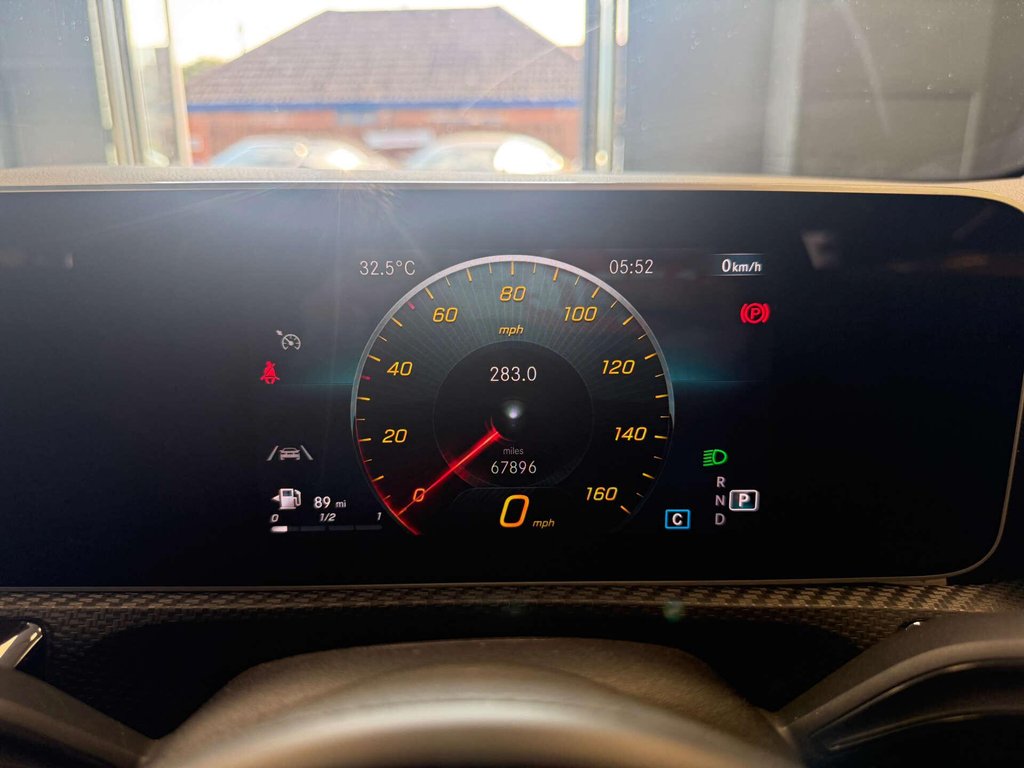 USED 2019 19 MERCEDES-BENZ A-CLASS 1.5 A 180 D SE Executive Auto 5dr SH + REVERSE CAMERA