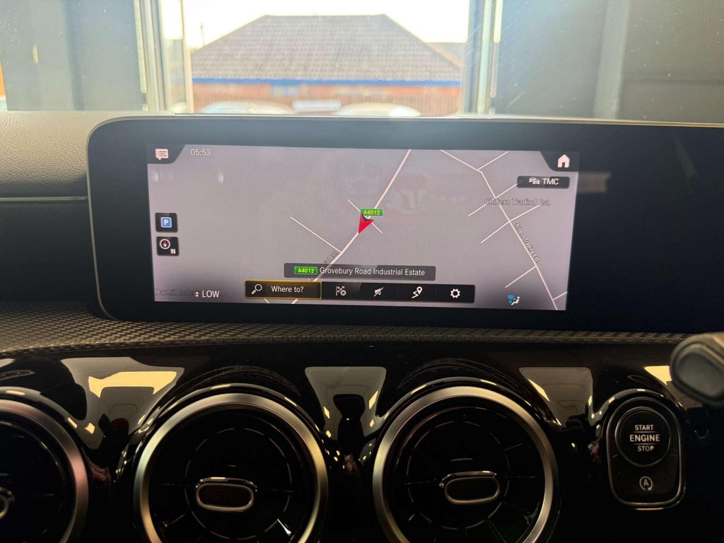 USED 2019 19 MERCEDES-BENZ A-CLASS 1.5 A 180 D SE Executive Auto 5dr SH + REVERSE CAMERA