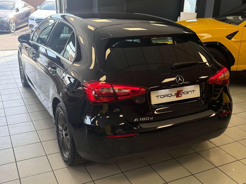 USED 2019 19 MERCEDES-BENZ A-CLASS 1.5 A 180 D SE Executive Auto 5dr SH + REVERSE CAMERA