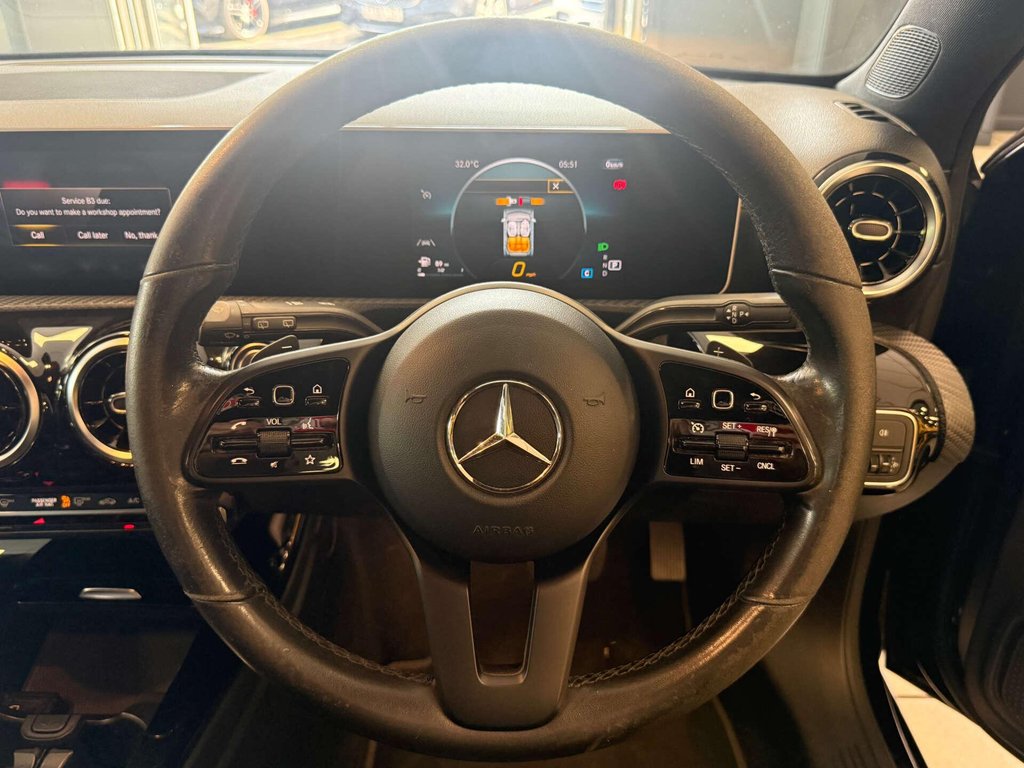 USED 2019 19 MERCEDES-BENZ A-CLASS 1.5 A 180 D SE Executive Auto 5dr SH + REVERSE CAMERA