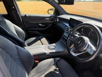 USED 2019 69 MERCEDES-BENZ GLC 2.0 GLC220d AMG Line Coupe 5dr Diesel G-Tronic+ 4MATIC Euro 6 (s/s) (194 ps) FULL SERVICE HISTORY