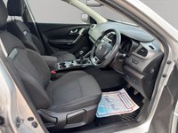 USED 2018 68 RENAULT KADJAR 1.3 TCe Dynamique Nav SUV 5dr Petrol Manual Euro 6 (s/s) (140 ps) 