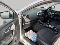 USED 2018 68 RENAULT KADJAR 1.3 TCe Dynamique Nav SUV 5dr Petrol Manual Euro 6 (s/s) (140 ps) 