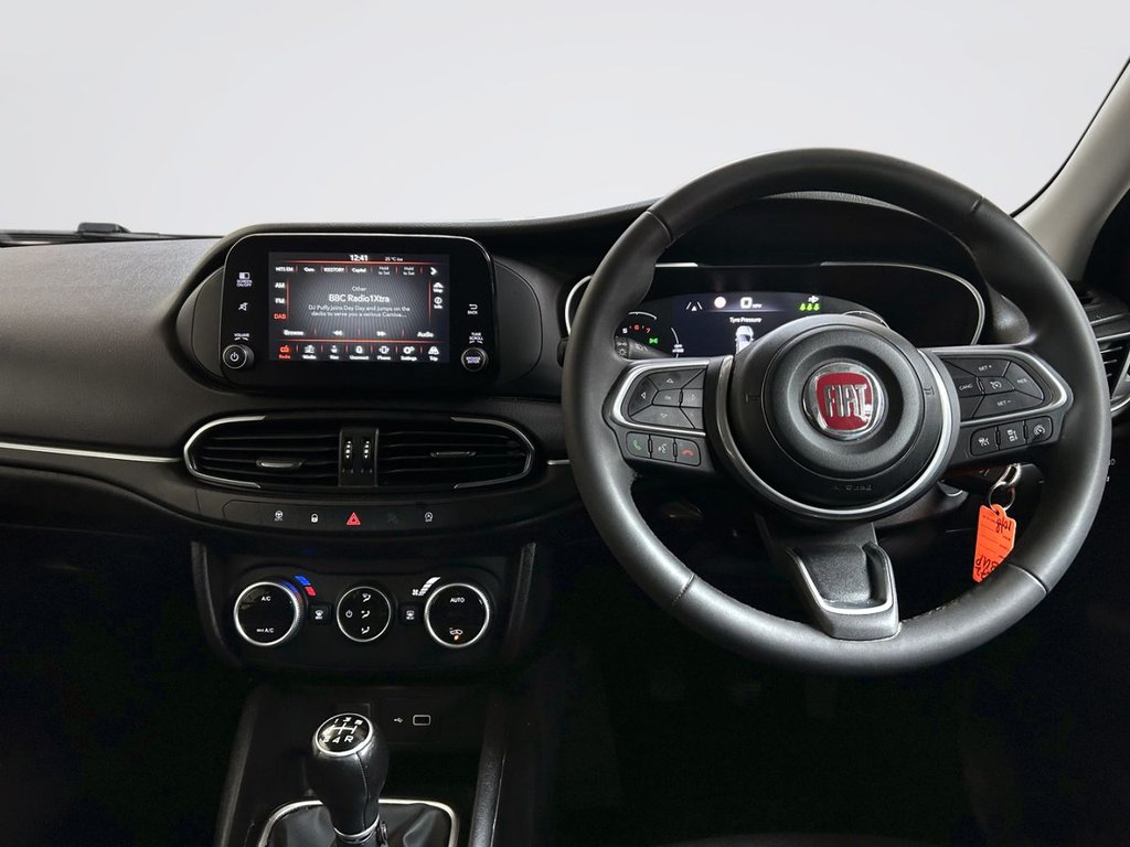 2022 Fiat Tipo — image 9