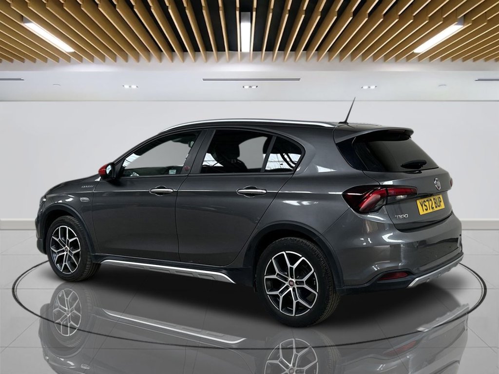 2022 Fiat Tipo — image 3
