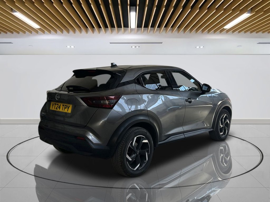 2024 Nissan Juke — image 4