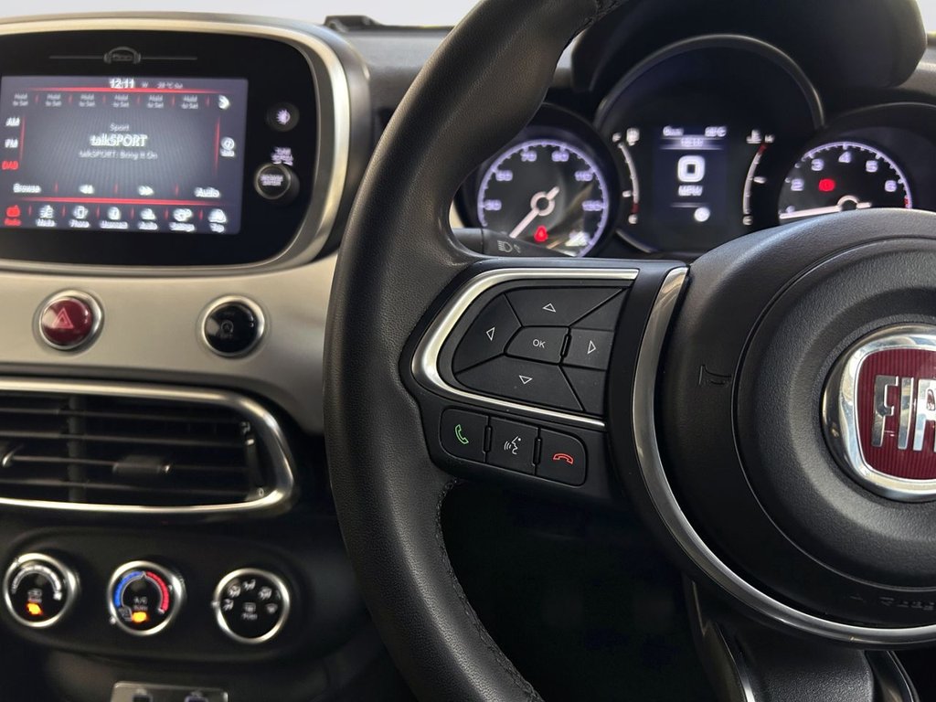 2022 Fiat 500X — image 9