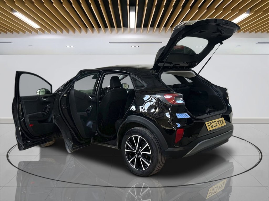 2023 Ford Puma — image 1