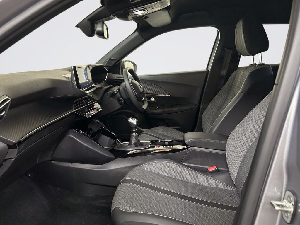 2024 Peugeot 2008 — image 9