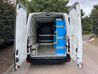USED 2022 22 RENAULT MASTER 2.3 dCi 35 Business Panel Van 4dr Diesel Manual FWD MWB Medium Roof Euro 6 (135 ps) A/C, SAT NAV, REAR CAM, FSH, 1 OWNER