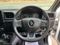USED 2022 22 RENAULT MASTER 2.3 dCi 35 Business Panel Van 4dr Diesel Manual FWD MWB Medium Roof Euro 6 (135 ps) A/C, SAT NAV, REAR CAM, FSH, 1 OWNER