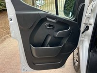 USED 2022 22 RENAULT MASTER 2.3 dCi 35 Business Panel Van 4dr Diesel Manual FWD MWB Medium Roof Euro 6 (135 ps) A/C, SAT NAV, REAR CAM, FSH, 1 OWNER