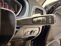 USED 2016 16 VOLVO V40 CROSS COUNTRY 2.0 D2 Pro Hatchback 5dr Diesel Manual Euro 6 (s/s) (120 ps) 9 SERVICES-&pound;20 TAX-SAT NAV-DAB-LEATHER-PARKING SENSORS-BLUETOOTH