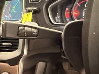 USED 2016 16 VOLVO V40 CROSS COUNTRY 2.0 D2 Pro Hatchback 5dr Diesel Manual Euro 6 (s/s) (120 ps) 9 SERVICES-&pound;20 TAX-SAT NAV-DAB-LEATHER-PARKING SENSORS-BLUETOOTH