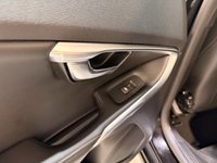USED 2016 16 VOLVO V40 CROSS COUNTRY 2.0 D2 Pro Hatchback 5dr Diesel Manual Euro 6 (s/s) (120 ps) 9 SERVICES-&pound;20 TAX-SAT NAV-DAB-LEATHER-PARKING SENSORS-BLUETOOTH